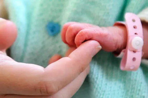 Le bébé est hors de danger mais la maman se dit "choquée". Image d'illustration.