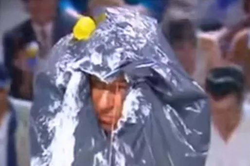 Philippe Gildas, sketch Nulle part ailleurs crédit : capture d'écran - 1280