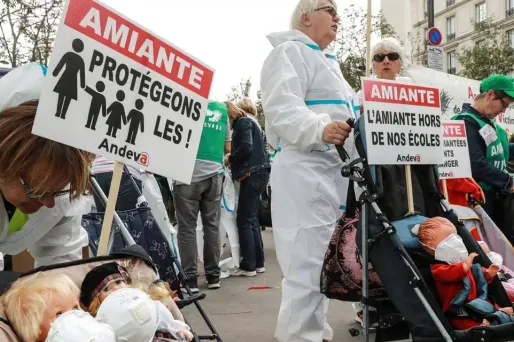 Les manifestants demandent "l'éradication pure et simple".