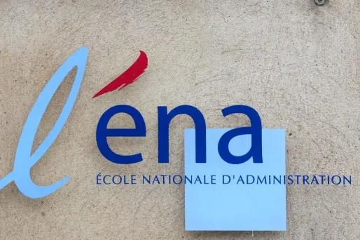 L'ENA a formé les élites dirigeantes de l'État, comme des présidents de la République, mais aussi des grands patrons du CAC 40.