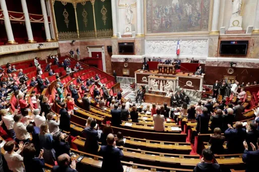 Une vingtaine de petites taxes a été supprimée dans la nuit de jeudi à vendredi