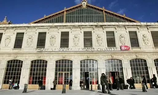 L'attaque terroriste a coûté la vie à deux cousines de 20 ans gare Saint-Charles à Marseille.