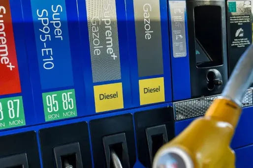 La hausse des taxes sur les carburants a déclenché la colère des "gilets jaunes".