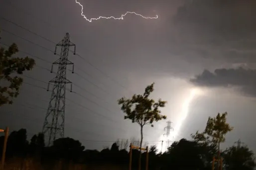 Le Var et les Bouches-du-Rhône placés en vigilance orange orages-inondations