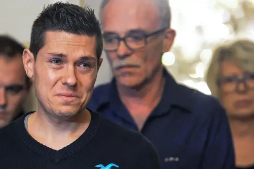 Jonathann Daval est mis en examen et incarcéré, soupçonné du meurtre de sa femme.