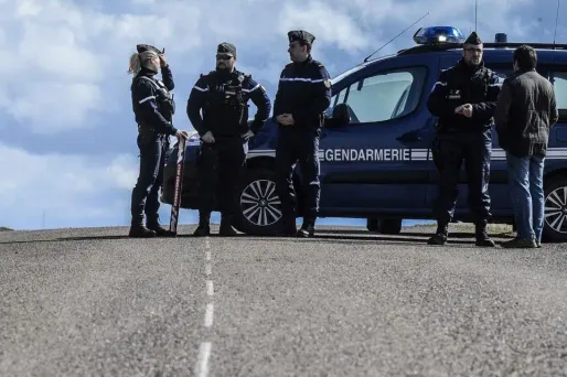 gendarmes gendarmerie 1280