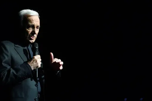 Charles Aznavour est mort à l'âge de 94 ans.