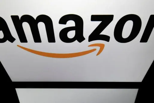 Amazon promet de créer 50.000 emplois .