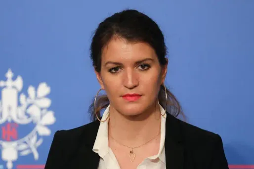 "Nous nous réservons tous les droits d'agir, rien n'est fermé", y compris en justice, "mais d'abord nous allons recevoir le club pour savoir ce qu'il a à dire", a souligné Marlène Schiappa.