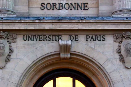 La stratégie présentée lundi prévoit de porter d'ici 2027 à 500.000 le nombre d'étudiants étrangers accueillis chaque année en France.