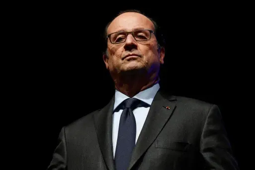 Les auteurs de cette publication n'hésitent pas à montrer du doigt les responsabilités de François Hollande qui ne s'est pas représenté en 2017 et dont le mandat s'est achevé par un "désastre politique".