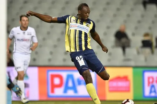 Devenir footballeur pro, Bolt y croit toujours