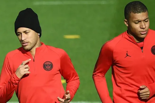 Neymar et Kylian Mbappé à l'entraînement (1280x640) FRANCK FIFE / AFP