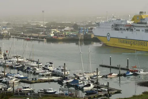 Le camion transportant les migrants était arrivé au port de Newhaven.