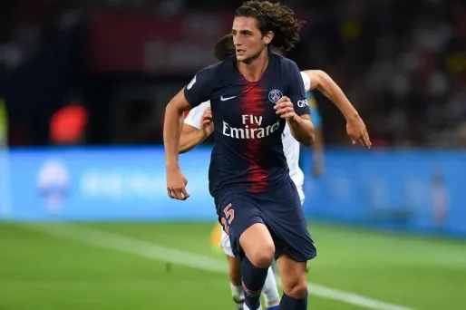 Foot-Mercato : Oui, le Barca a bien discuté avec Rabiot la semaine dernière