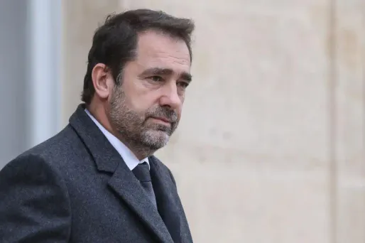 "Ça suffit pour la sécurité des gilets jaunes, de nos concitoyens, pour la sécurité de nos forces de l'ordre", a estimé lundi Christophe Castaner.