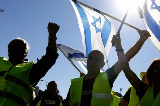 Les Israéliens ont appris cette semaine par la presse que les prix des produits alimentaires mais aussi les impôts locaux allaient augmenter l'année prochaine.