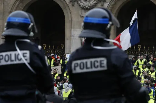 Les "gilets jaunes" vont continuer de défiler devant les tribunaux en janvier