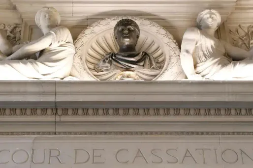 La plus haute juridiction française a rejeté mardi les pourvois des associations de victimes.