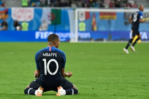 Lors de la dernière finale de Coupe du monde de l'équipe de France, en 2006, Kylian Mbappé était en CE2.