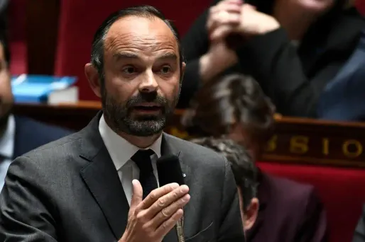 Edouard Philippe a décidé de rester en France après les violences de Paris.