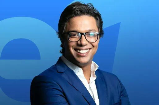 Ecoutez Matthieu Belliard à partir de 18h mercredi, jeudi, vendredi : son "Grand journal du soir" s'installe dans 3 villes françaises, pour comprendre la colère qui agite le pays