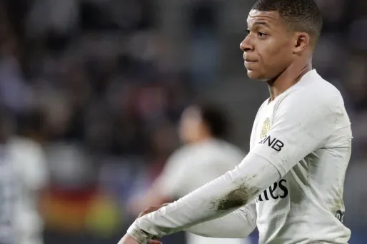 Dans dix jours, le club de Mbappé jouera sa qualification pour les 8es de finale de la Ligue des champions à Belgrade contre l'Étoile Rouge.
