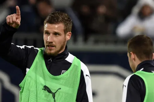 Les Girondins avaient expliqué dimanche avoir temporairement placé Sertic sous protection.