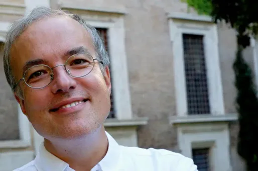 Le dessinateur et scénariste de BD Emmanuel Guibert a reçu mercredi le prix René-Goscinny du scénario pour l'ensemble de son oeuvre.