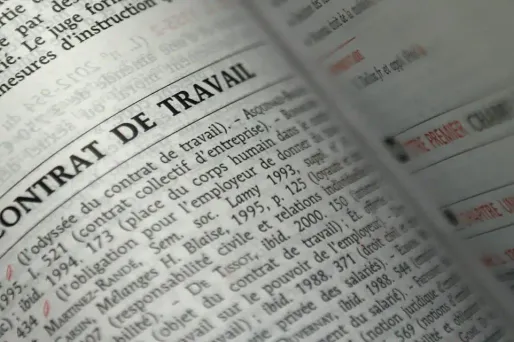 Pour 73% des sondés, le CDI est un objectif majeur.