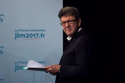 Jean-Luc Mélenchon estime qu'il y a eu un "trucage de masse" lors du premier tour de la primaire de la Belle alliance populaire.