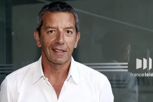 Michel Cymès a réagi sur Twitter aux propos de Gilles Verdez sur C8.