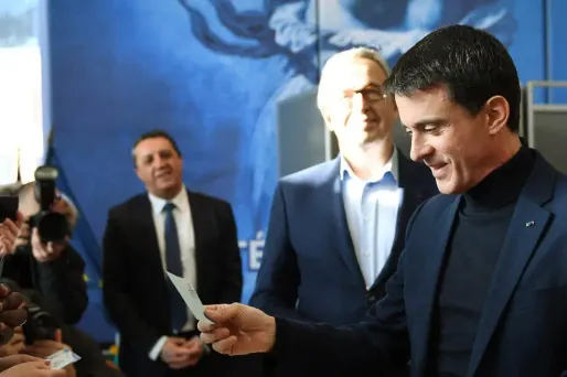 Manuel Valls, vote, primaire premier tour crédit : ERIC FEFERBERG / AFP - 1280