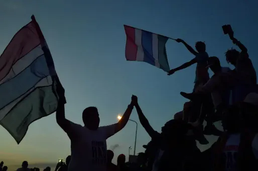 Des manifestations de joie ont éclaté dans la capitale gambienne lors de l'annonce du départ de l'ex-président Yahya Jammeh.