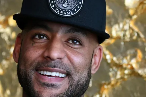 Ce n'est pas la première fois que Booba se produit en Afrique : le rappeur avait déjà fait des concerts, notamment à Dakar.