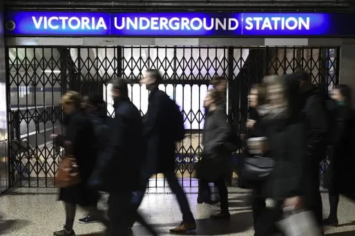 metro londres greve 1280