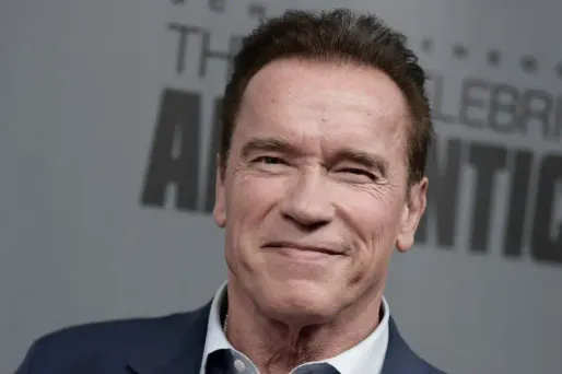 L'ex-Terminator a réuni 4,9 millions de téléspectateurs pour sa première, contre 6,5 millions pour Trump lors du premier épisode de sa dernière saison, il y a deux ans.