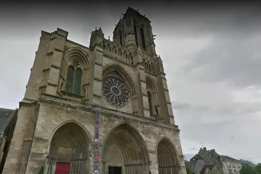 cathédrale de Soissons crédit : capture d'écran Google Street View - 1280