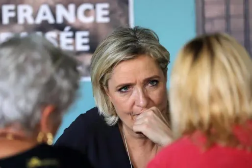 "Je me bats pour le peuple", a assuré la candidate d'extrême-droite.
