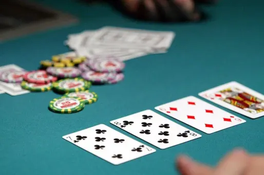 Cinq interpellations ont eu lieu en marge de la fermeture de l'un des derniers cercles de jeux de Paris.