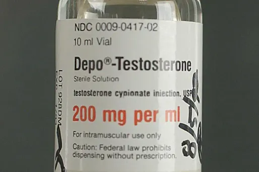 S'ils peuvent avoir des effets positifs, les compléments de testostérone ne sont pourtant pas la solution idéale.