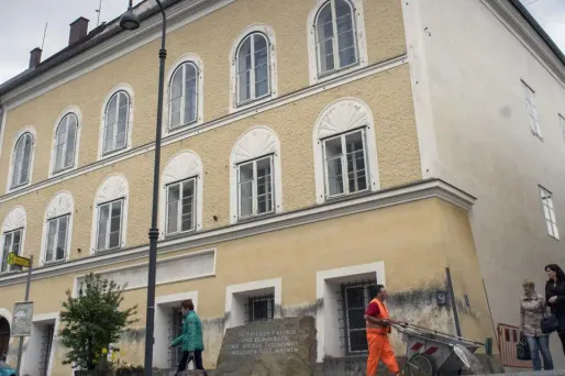 maison adolf hitler autriche braunau sosie détention