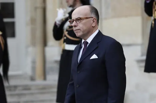 Bernard Cazeneuve a rappelé le devoir d'exemplarité des forces de l'ordre.