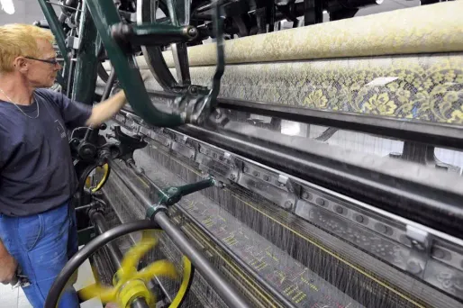 Menacée de fermeture, l'usine de dentelles Noyon a trouvé un repreneur.