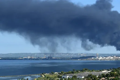 Etang de Berre, pollution crédit : BORIS HORVAT / AFP - 1280