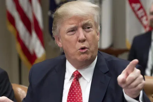 Donald Trump a promis de réduire le coût de la construction de son "mur" avec le Mexique, samedi.