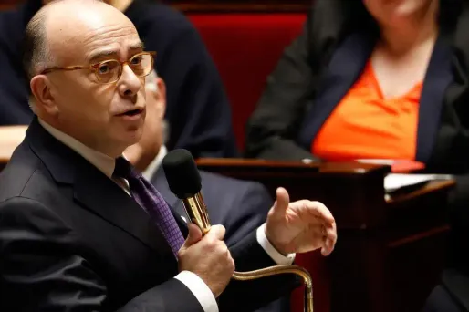 Bernard Cazeneuve est apparu très ému pour ses adieux à l'Assemblée nationale.