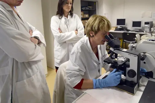 Cancer du col de l'utérus : Pourquoi le dépistage par frottis va être généralisé