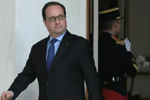 François Hollande "a indiqué qu'il faudrait dans un premier temps engager les discussions sur les modalités de retrait".