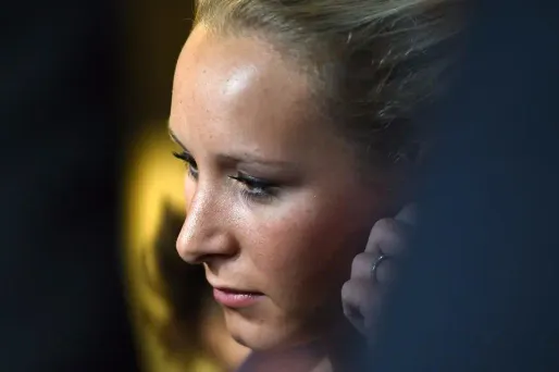 La nièce de Marine Le Pen la qualifie de "conservatrice".